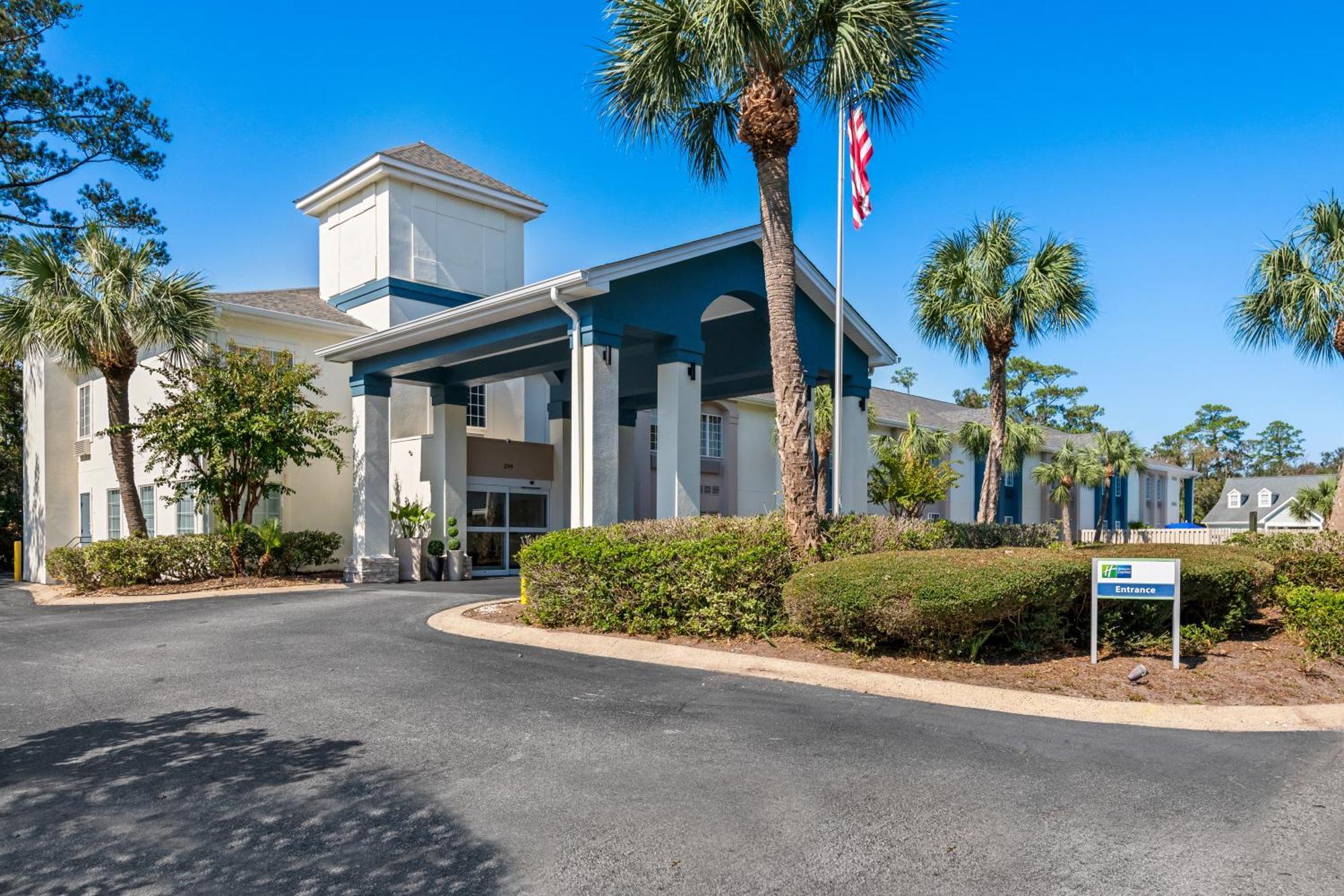 ฮอลิเดย์ อินน์ เอ็กซ์เพรส เซนต์ไซม่อน ไอแลนด์ St. Simons Island ภายนอก รูปภาพ